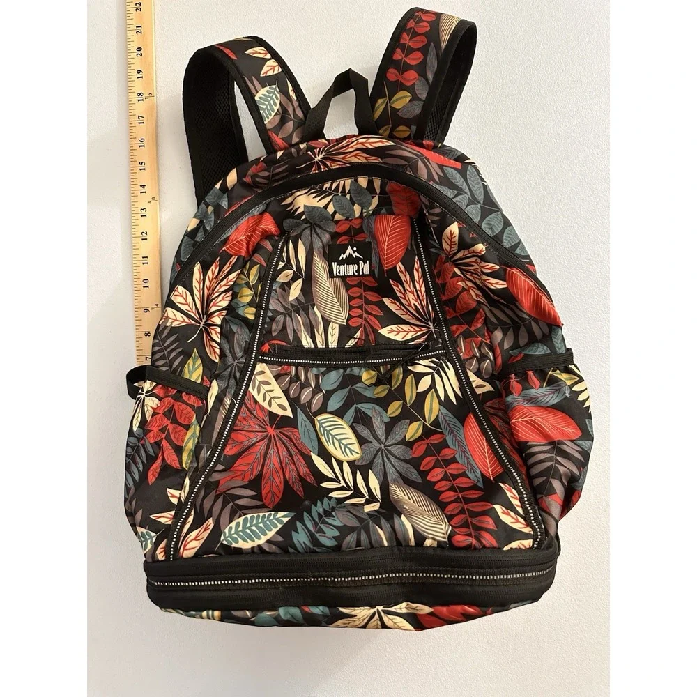 Venture Pal Floral Backpack Black/Multicolor Zip, Bottle Pocket